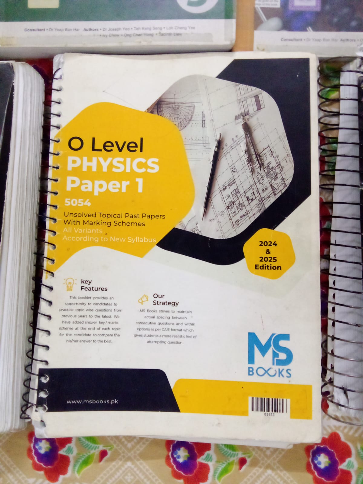 o-level physics ms books paper 1 unsolved topical past paper